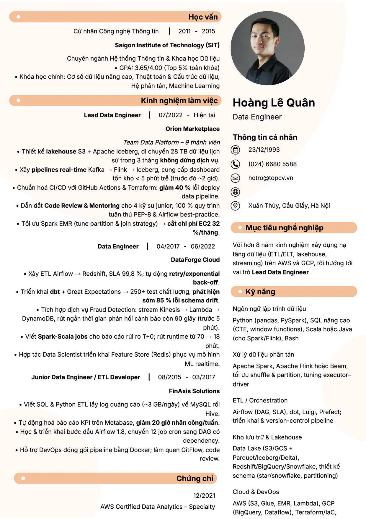Mẫu CV Data Engineer style Basic 5
