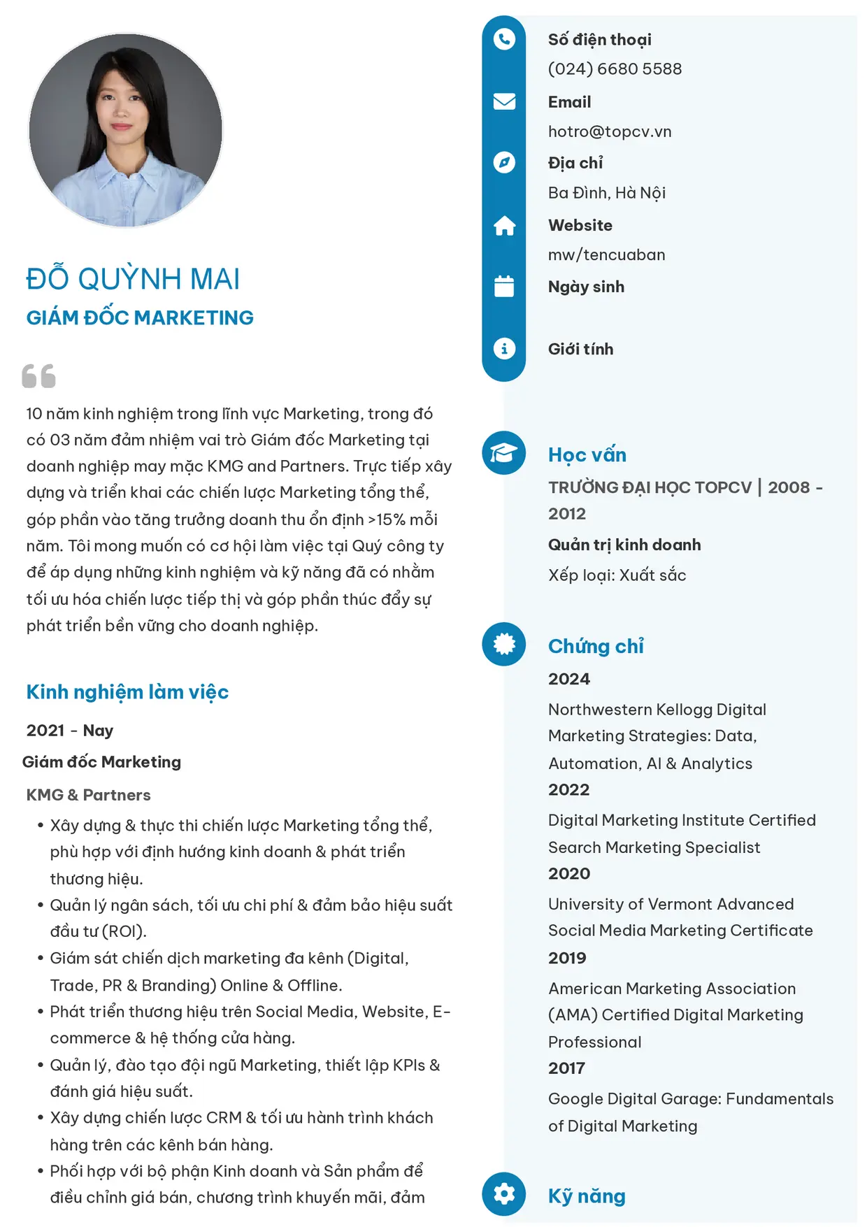 Mẫu CV xin việc Giám đốc Marketing style Basic 4