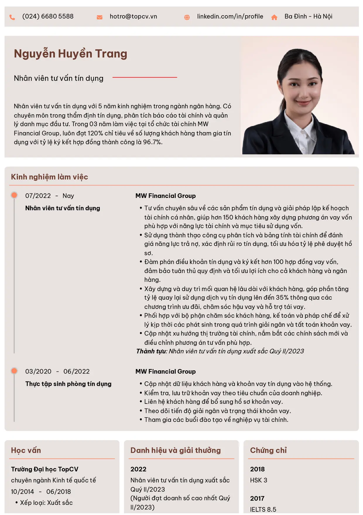 Mẫu CV Tư vấn tín dụng style Trang trọng